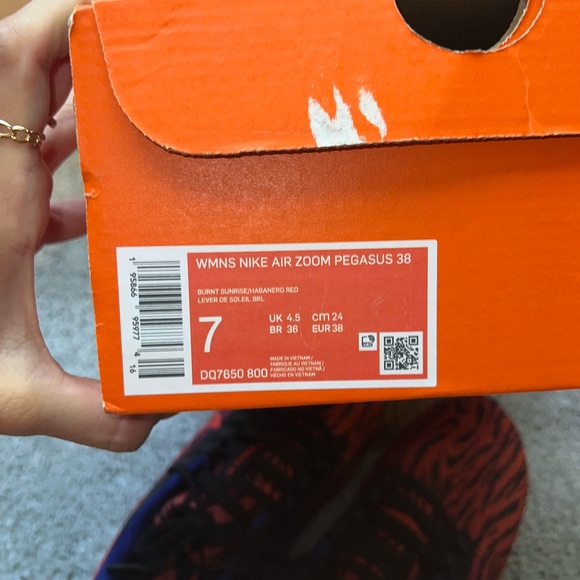 Nike Air Zoom Pegasus Sneakers - Picture 2 of 5